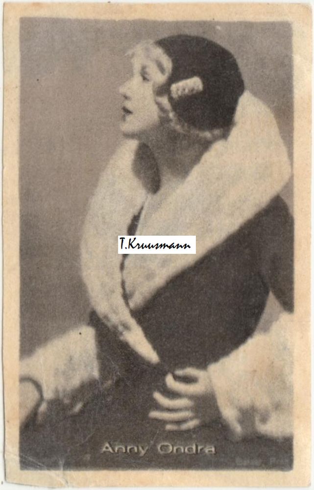 GinovkerCo_Tallinn_Anny_Ondra_A