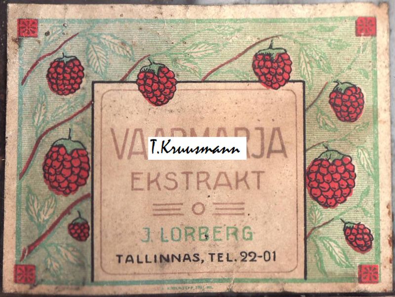 J_Lorberg_Tallinnas_Vaarmarja_ekstrakt_pudelil
