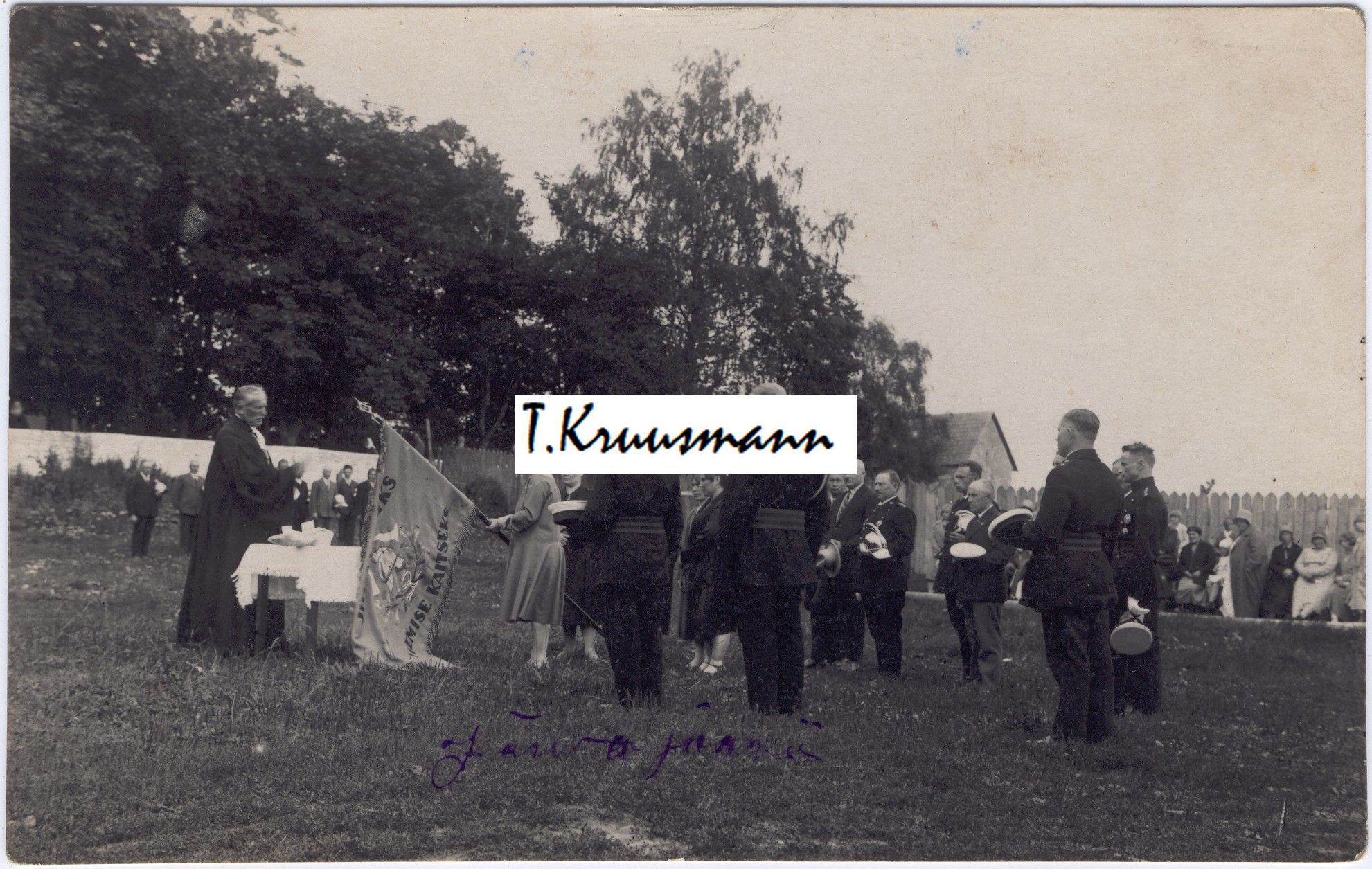 Pritsimeeste_lipu_õnnistamine