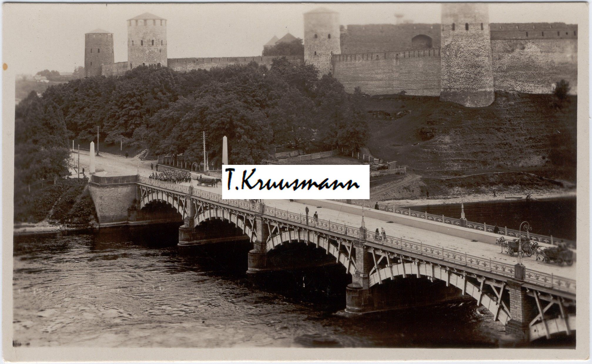 Puusild_-_Jaani_kindlus