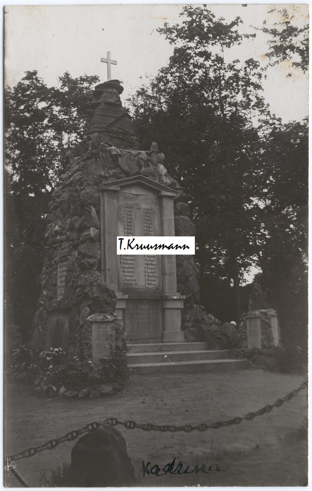 Vabadussõja_mälestusmärk