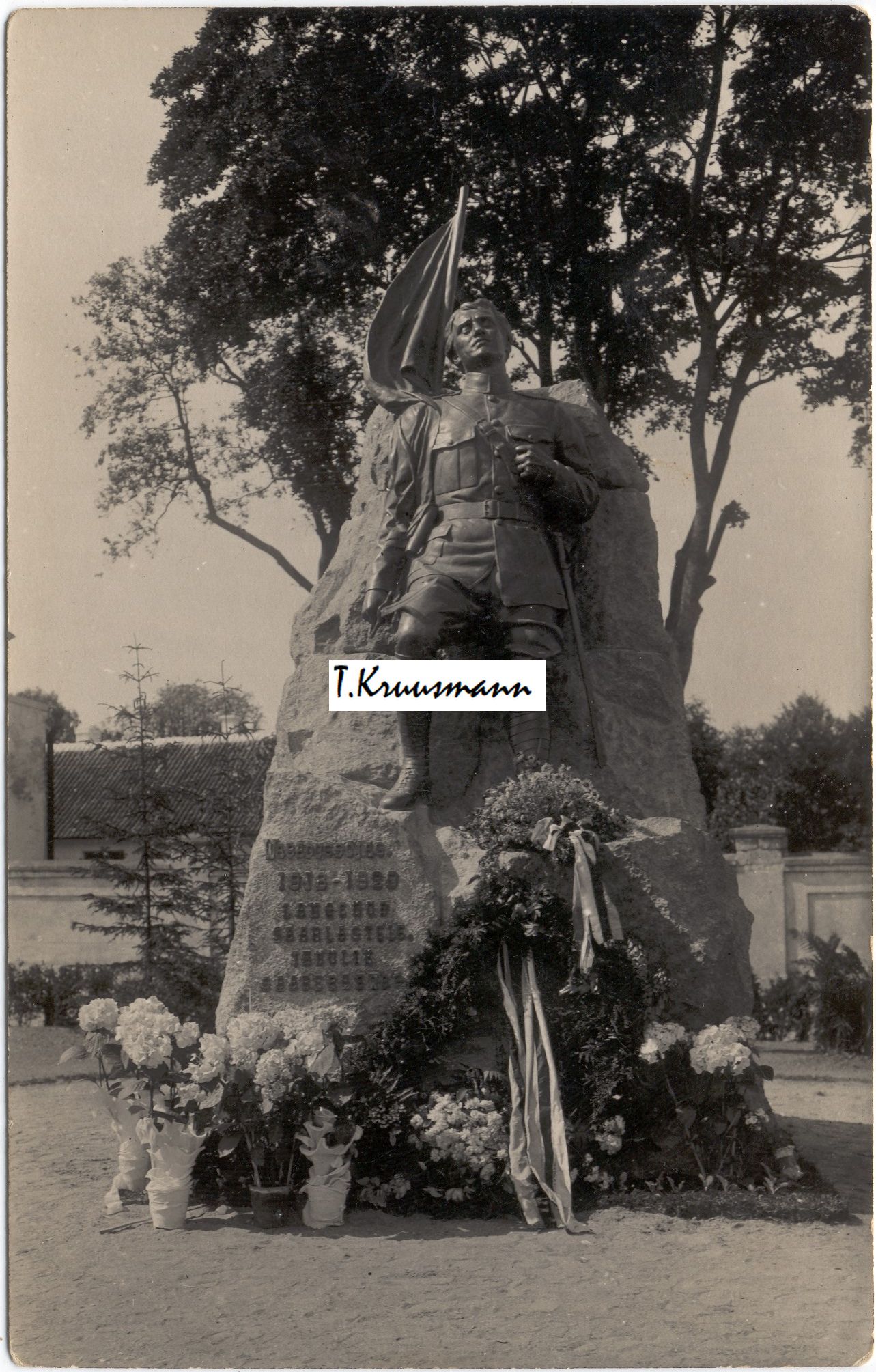 Vabadussõjas_langenuile_3