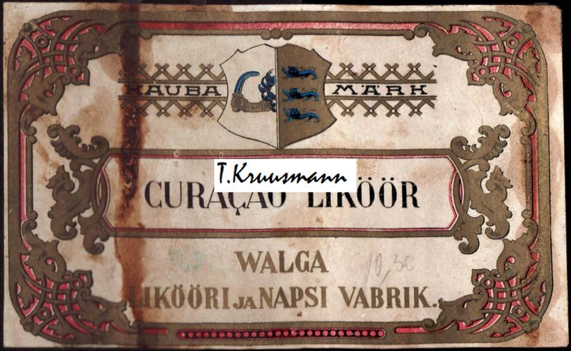 Walga_Likööri_ja_Napsiwabrik_Curacao_liköör_pudelil2