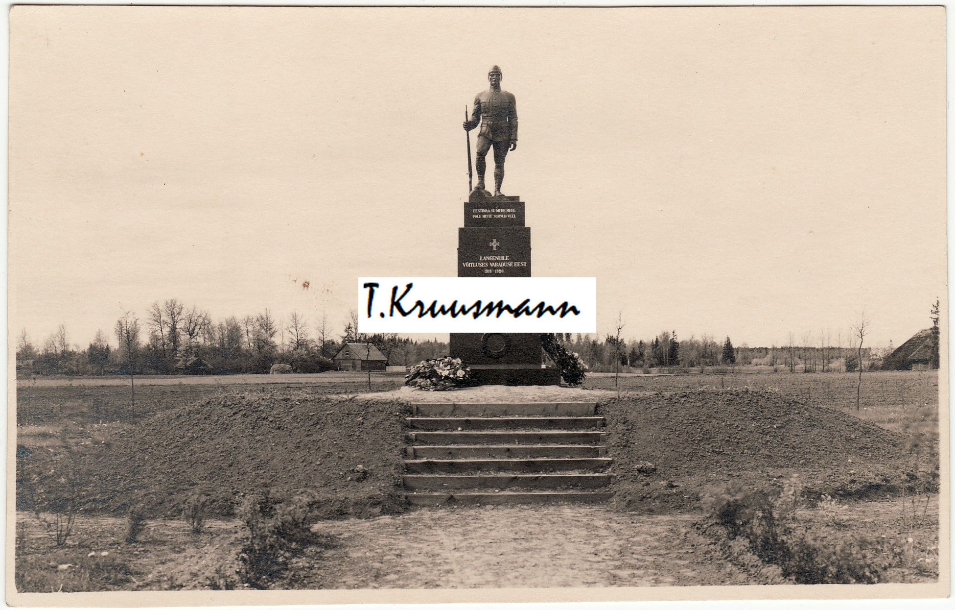 YYY_Langenud_sõdurite_mälestussammas3