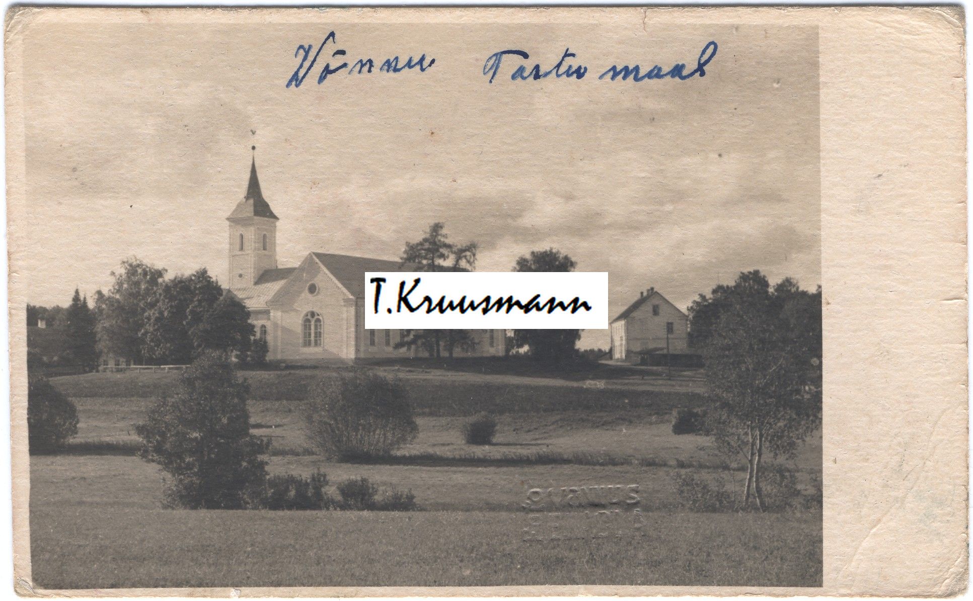 kirik_ja_leerimaja_2