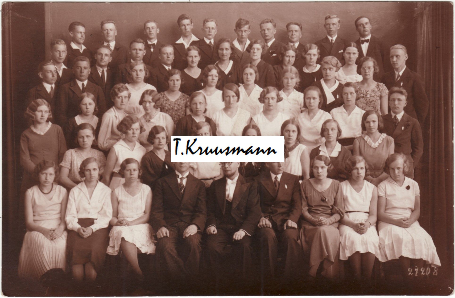 Ühisgümnaasiumi_laululapsed_1932-33_õp.a